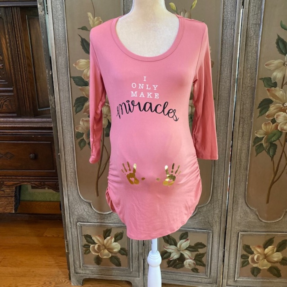 VIOLET & RUBY maternity top